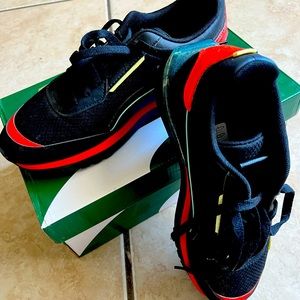Puma……City rider running shoes